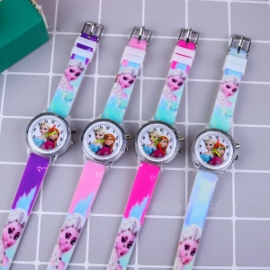 Elsa and Anna Frozen Watch for Girls, on a white background – a fun and playful gift for girls from Little Pirates.