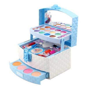 Complete Frozen make-up gift set for girls, featuring Elsa and Anna designs, perfect for imaginative beauty play.