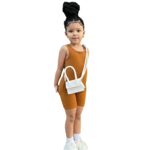 Detail of the elasticated waistband and print of the Sleeveless Ribbed Playsuit for Girls, flexible and easy fit.