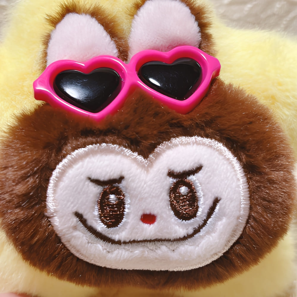 Labubu-Style Star Plush Keyring - Image 2
