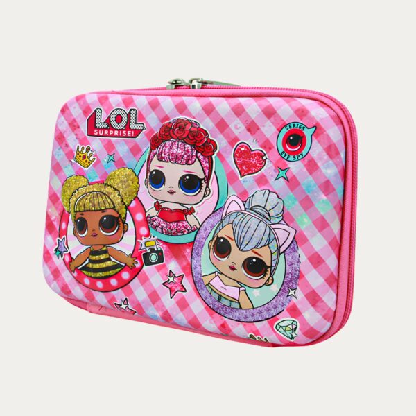 Trousse scolaire LOL Surprise pour petite fille sur fond blanc cassé